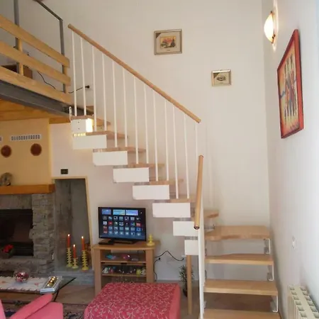 Apartment Vesna Loft In *