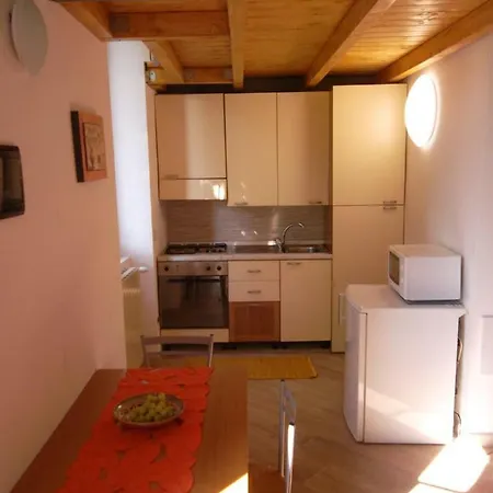 Apartment Vesna Loft In Luino
